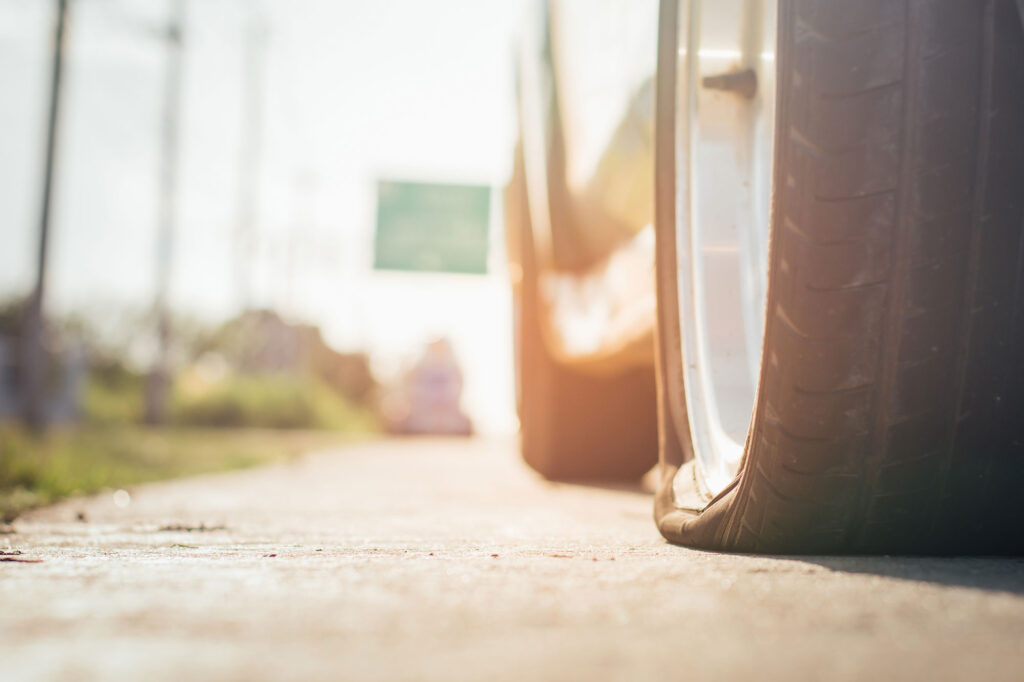 Save Your Car From Future Accidents: Call the Flat tire repair Services